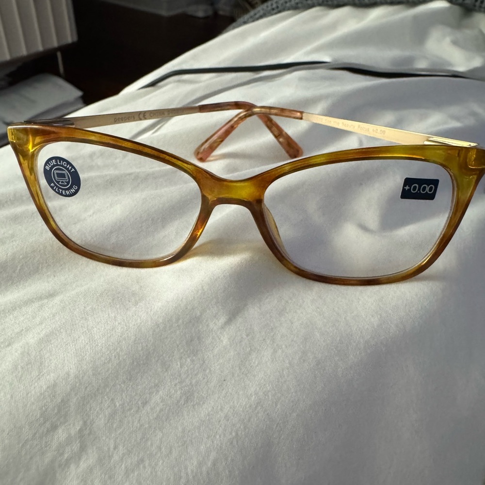 Peepers by peeperspecs Bluelight glasses